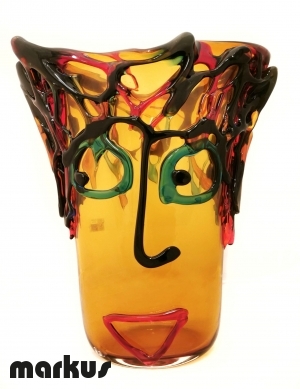Picasso's Vase - Amber High